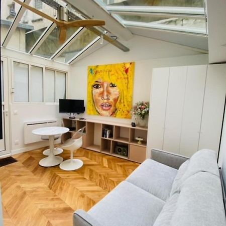 Warm 18M Ideal For Couple In Париж Екстериор снимка