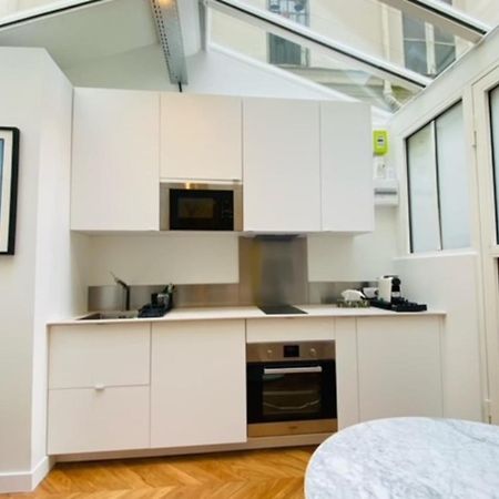 Warm 18M Ideal For Couple In Париж Екстериор снимка