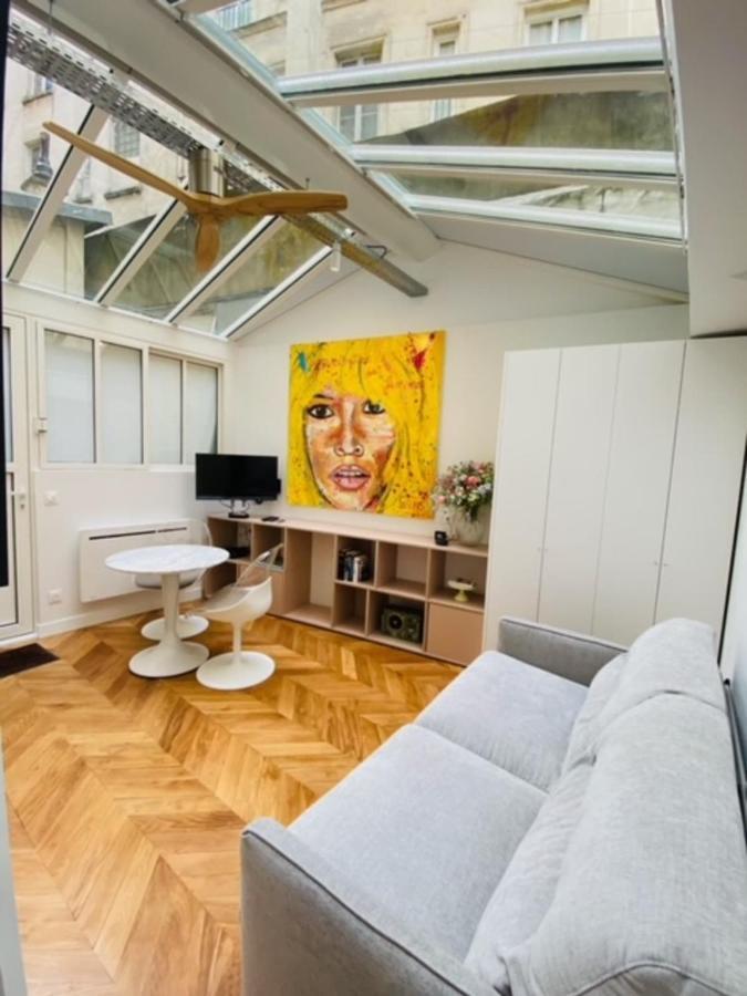 Warm 18M Ideal For Couple In Париж Екстериор снимка